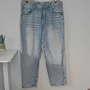 American Eagle 90s Boyfriend Jeans Women’s Size 14 Light Wash Rainbow Pocket